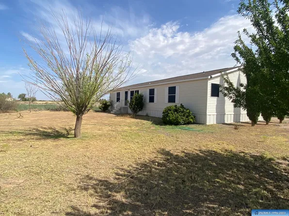 16 Honeysuckle Rd, Road, NM 88045