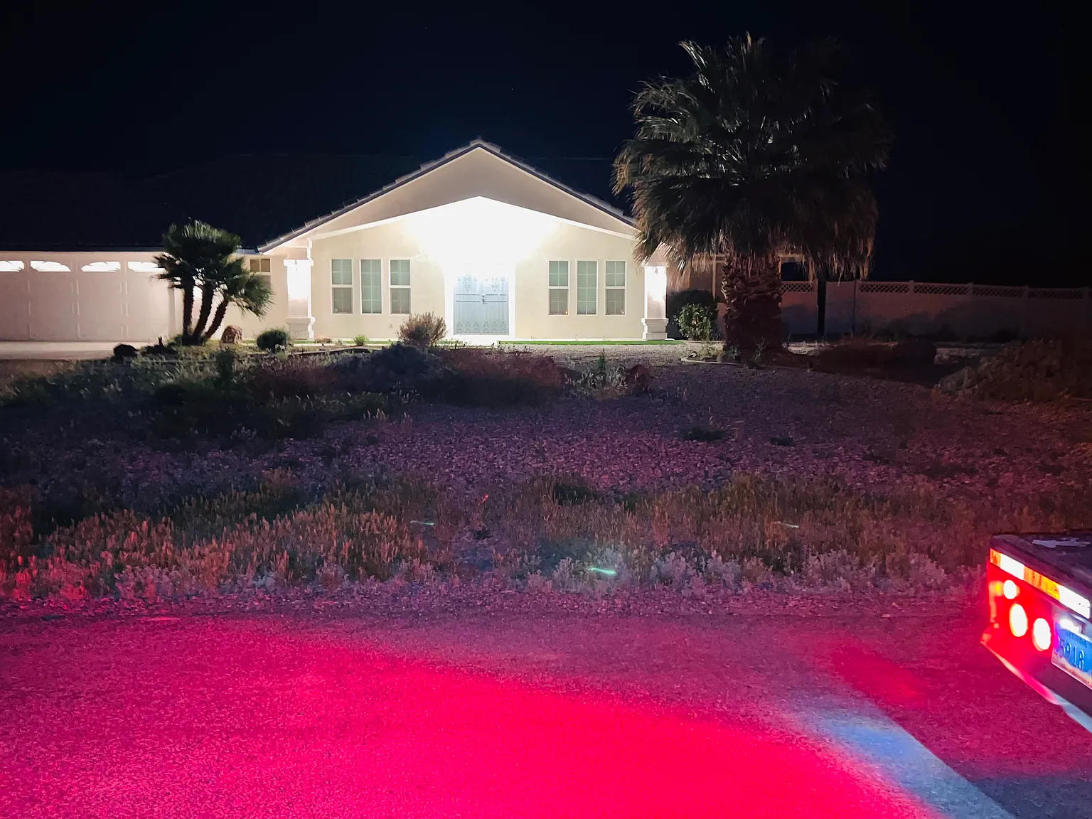 3 bed, 2215 sqft, $4,000 — Photo 1