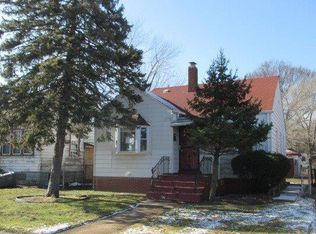 1740 Ellsworth St, Gary, IN 46404