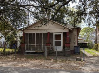2033 Hampton Ave, North Charleston, SC 29405