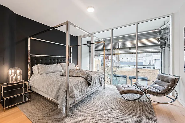 Rented by Nest Seekers International | media 31