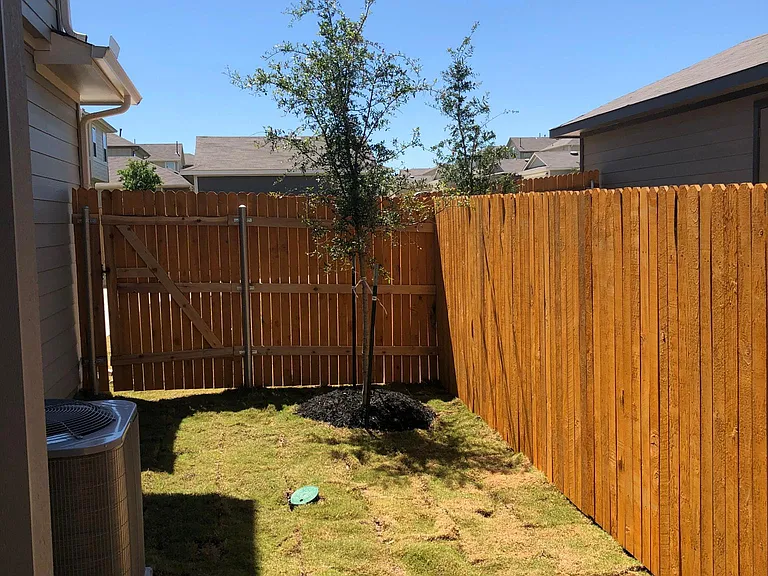 10502 Fulton Ave — Photo 11