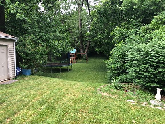 5th image of 113 Beechwood Ave #095