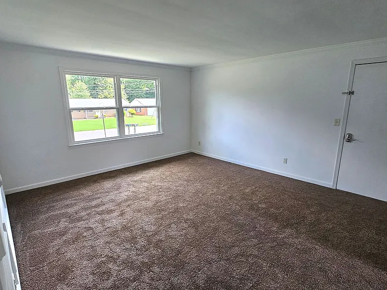 1344 Wilging Dr — Photo 12