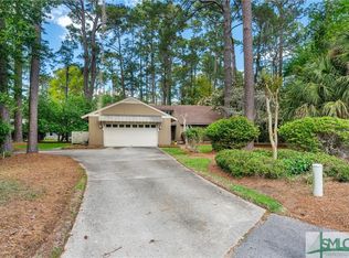 2 Bray Ln, Savannah, GA 31411