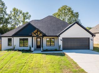 108 Harmony Village Dr, Haskell, AR 72015