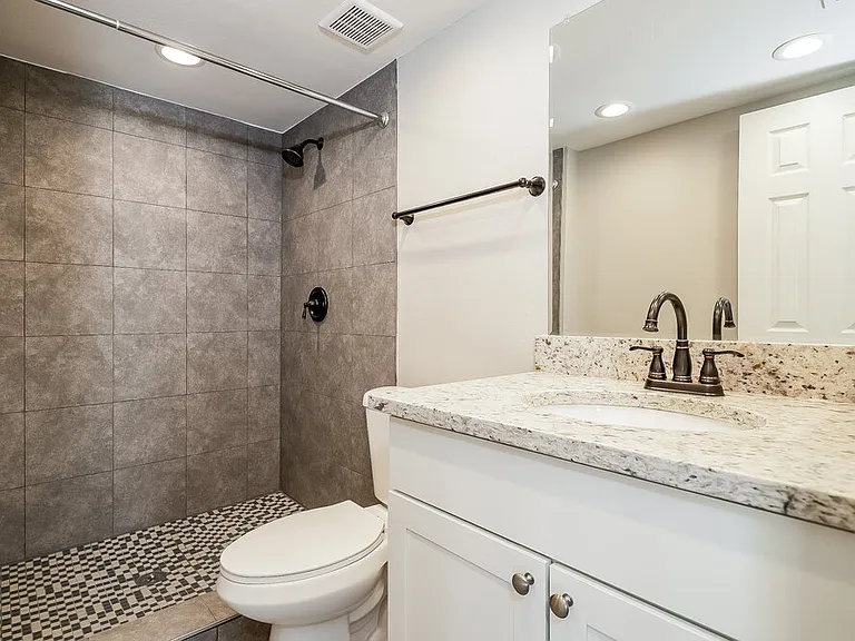 8277 Chesebro Ave — Photo 9
