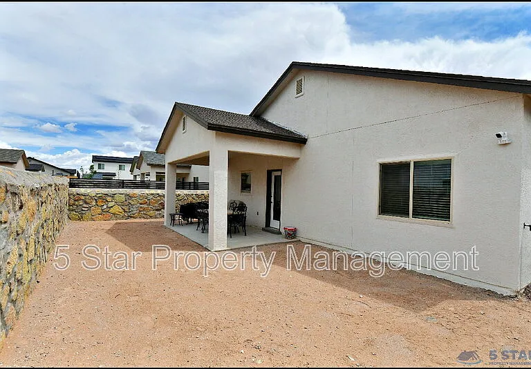 15237 Ambition Ave — Photo 39