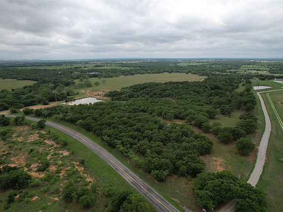 3rd image of 5300 Highway 2247