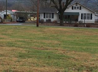 1122 S Walnut Dr, Erwin, TN 37650