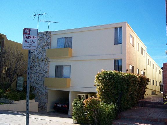 Dorothy Gardens - Dor 11953-4_01302015