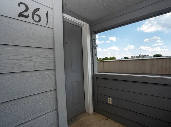 2421 E 87th St APT 261, Tulsa, OK 74137