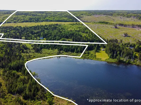 824 Salem Rd, Enon, NS B1J 1W2