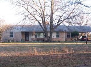 1261 Stony Point Rd, Farmville, VA 23901