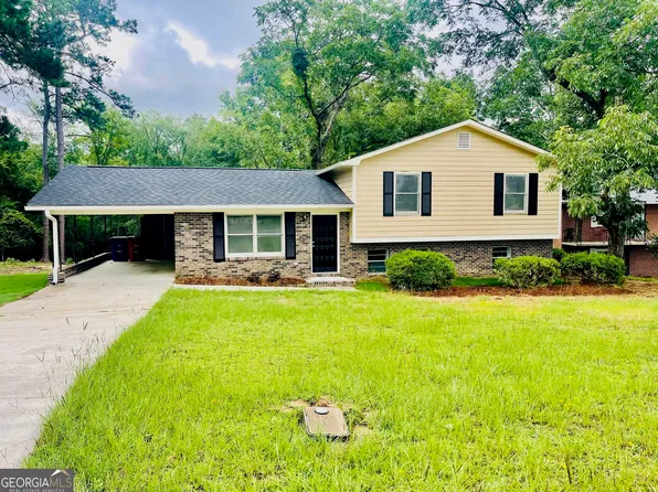 935 McCall Rd, Macon, GA 31217