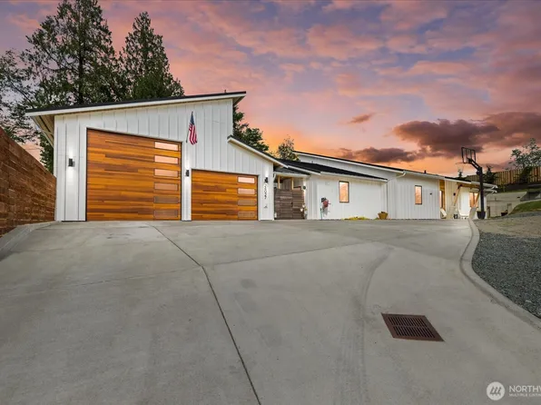 24027 Dolphin Lane, Mount Vernon, WA 98274