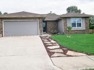 2788 W Roxbury St, Springfield, MO 65807