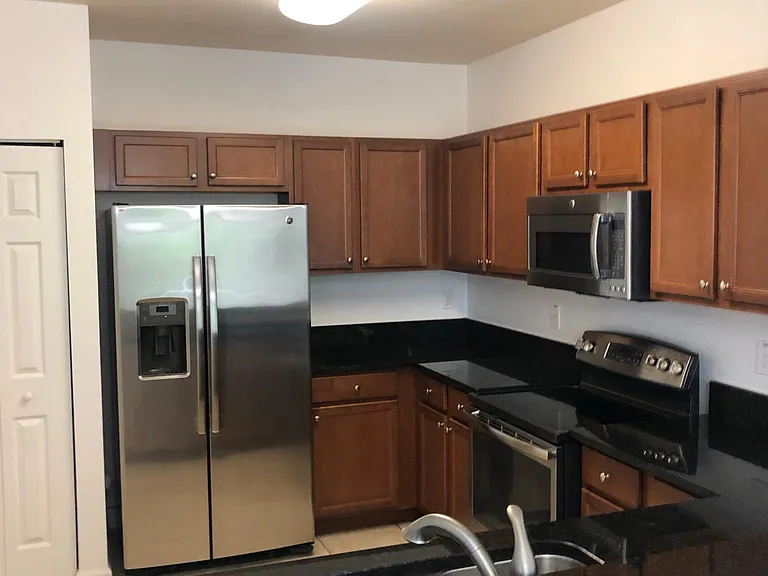 8800 NW 97th Ave #200 — Photo 8