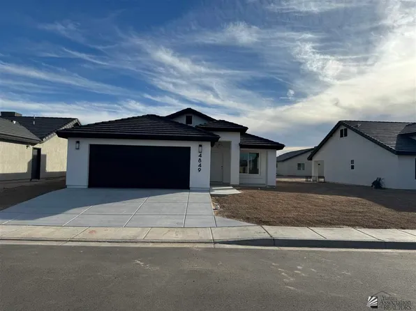 4642 E Nadine St, San Luis, AZ 85336