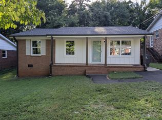 1274 Tredwell Dr, Winston Salem, NC 27103