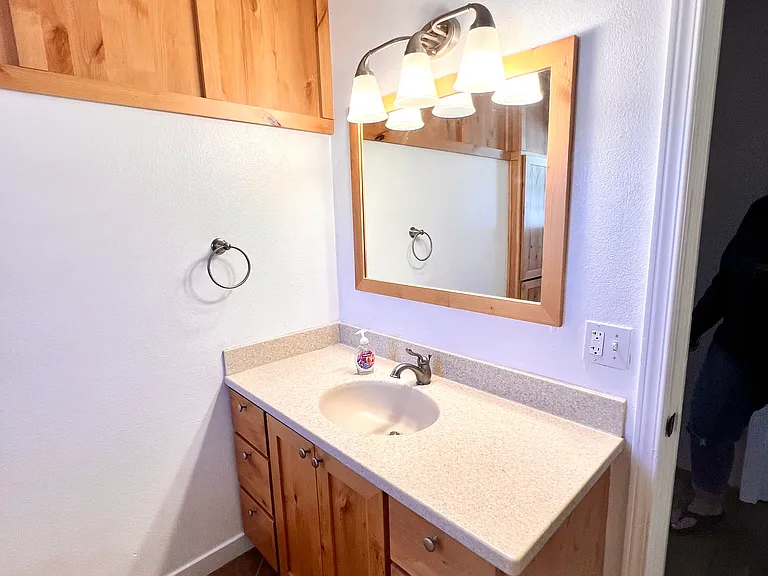 1004 Ruth Ave — Photo 16