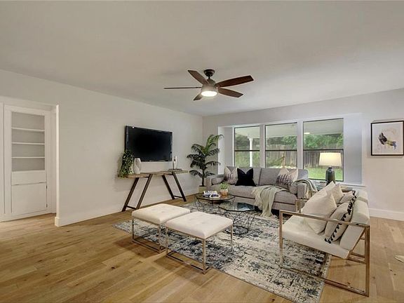 3rd image of 6704 Lancret Hill Dr