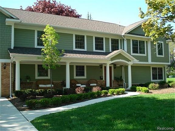 2nd image of 175 Hillboro Dr