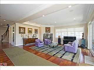 5th image of 15249 De Pauw St