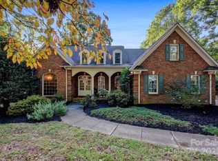 1707 Walden Pond Ln, Waxhaw, NC 28173