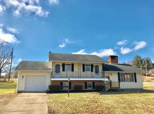 91 Oak Dr, Gallipolis, OH 45631