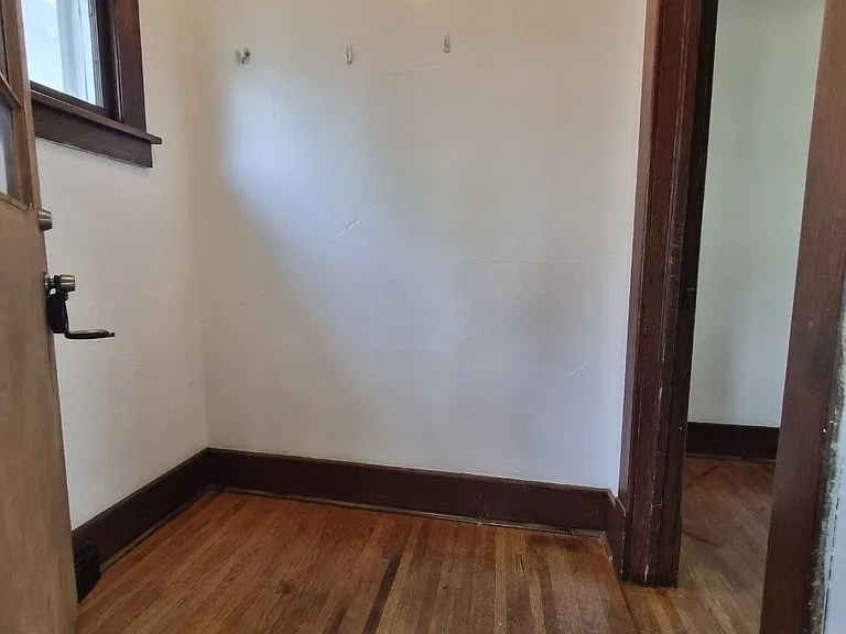 130 Rhey St — Photo 19