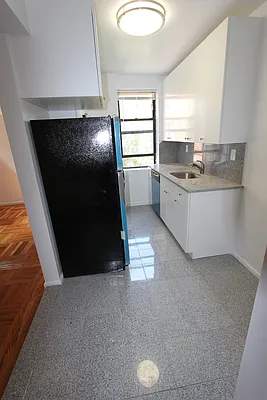 Sold by Hatuka Properties | media 18