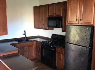 1739 Prospect Ave #B, Santa Barbara, CA 93103