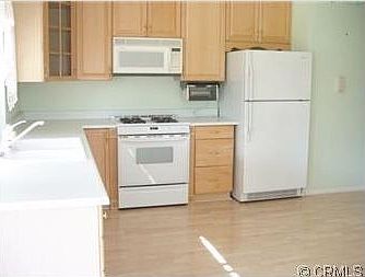 4th image of 1320 Live Oak Ct