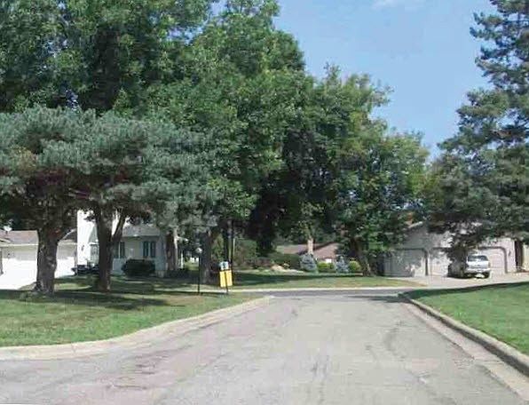 2nd image of 3421 Kent St APT 615