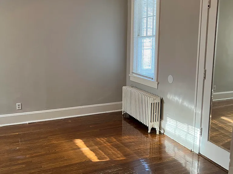 176 Market St #204 — Photo 11