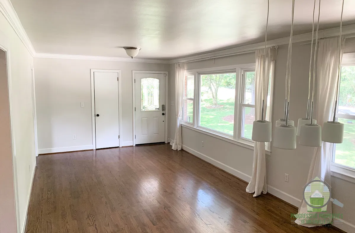 128 West Circle Avenue - 1 — Photo 2