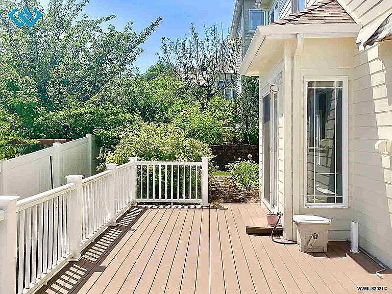 4682 NW Rosemarie Pl — Photo 14