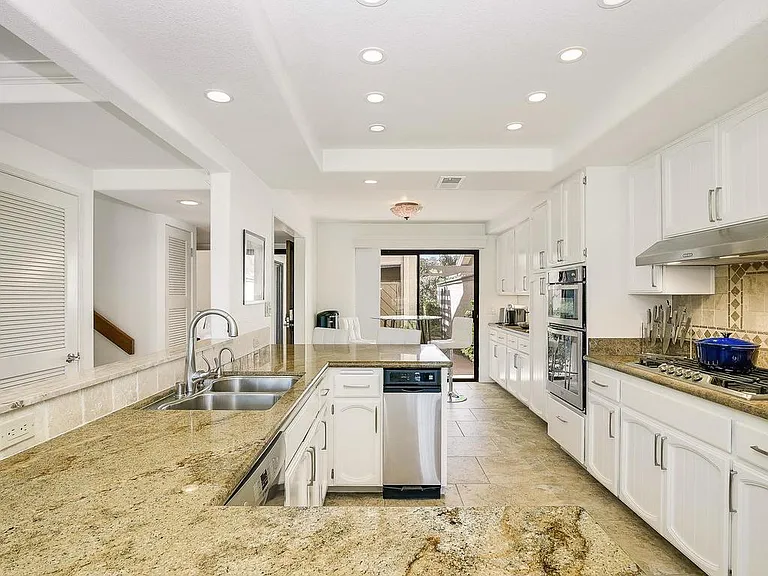 4027 Avenida Brisa — Photo 13