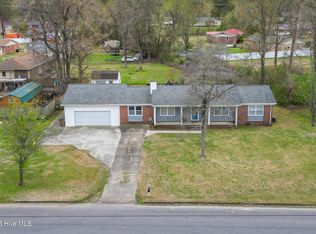 76 Vandergrift Dr, Jacksonville, NC 28540