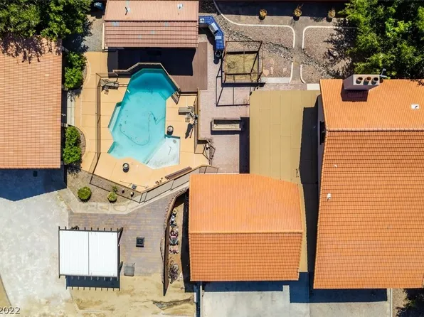 1528 Duneville St, Las Vegas, NV 89146