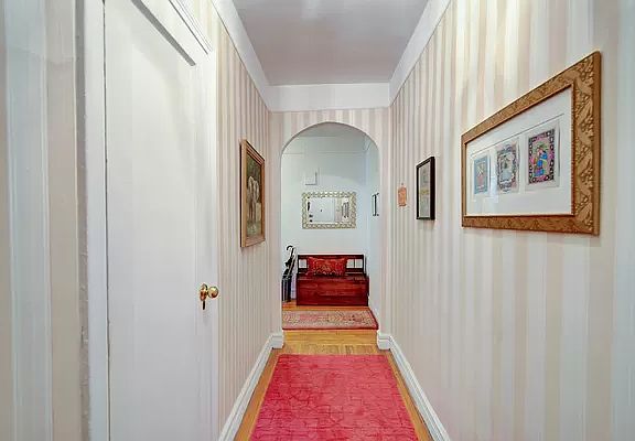 3rd image of 117 Park Ln #B3l