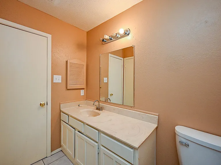 2667 Grand Canyon Dr — Photo 27
