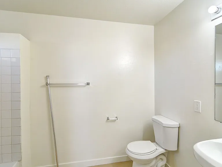 3956 Danny Melamed Ave #101 — Photo 10
