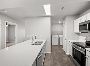 30 Lilac Ln #D, Eldon, MO 65026