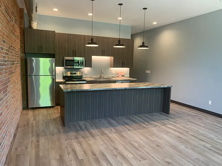 110 S Iowa Ave #1 — Photo 1