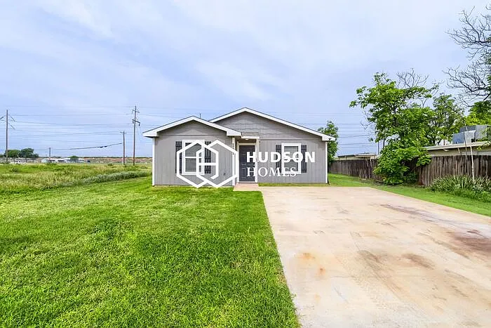 2946 Field St — Photo 1
