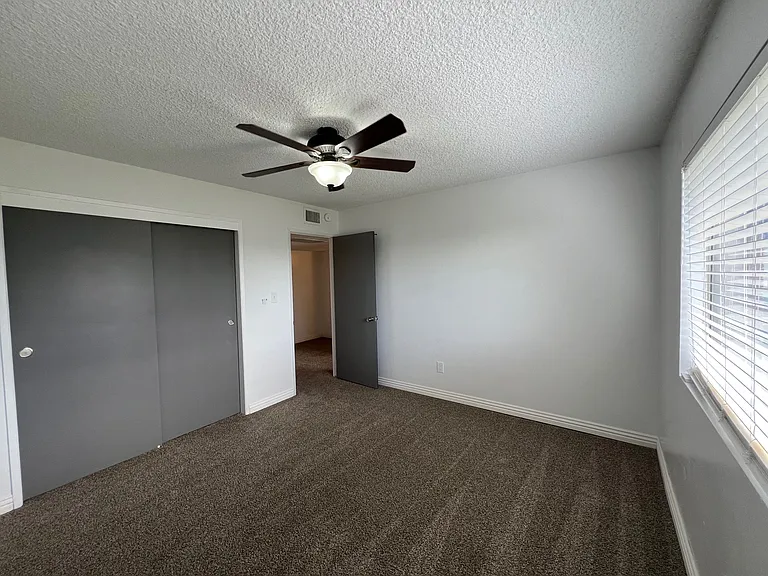 9420 Max Dr — Photo 11