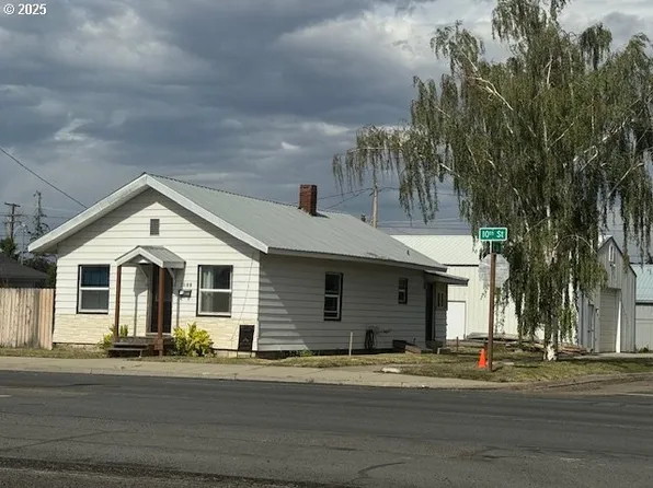 2800 10th St, Baker City, OR 97814