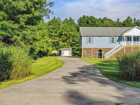 145 Riverview Dr, Hertford, NC 27944